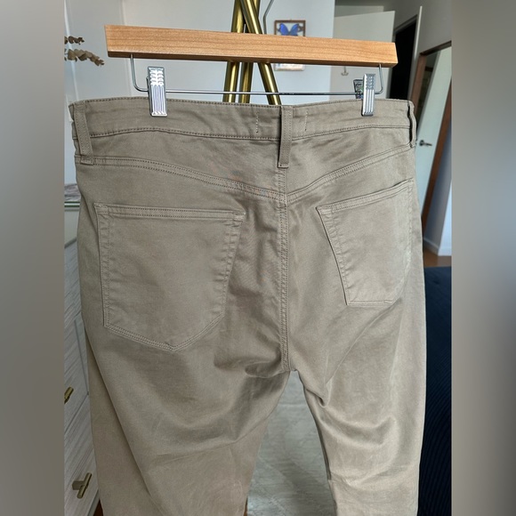 J Brand Olive Tyler Men’s Slim Straight in Seriously Soft Khaki - Picture 3 of 6